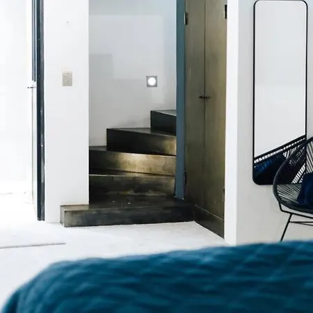 Апартаменты Charmant Loft Atypique Au Style Industriel
